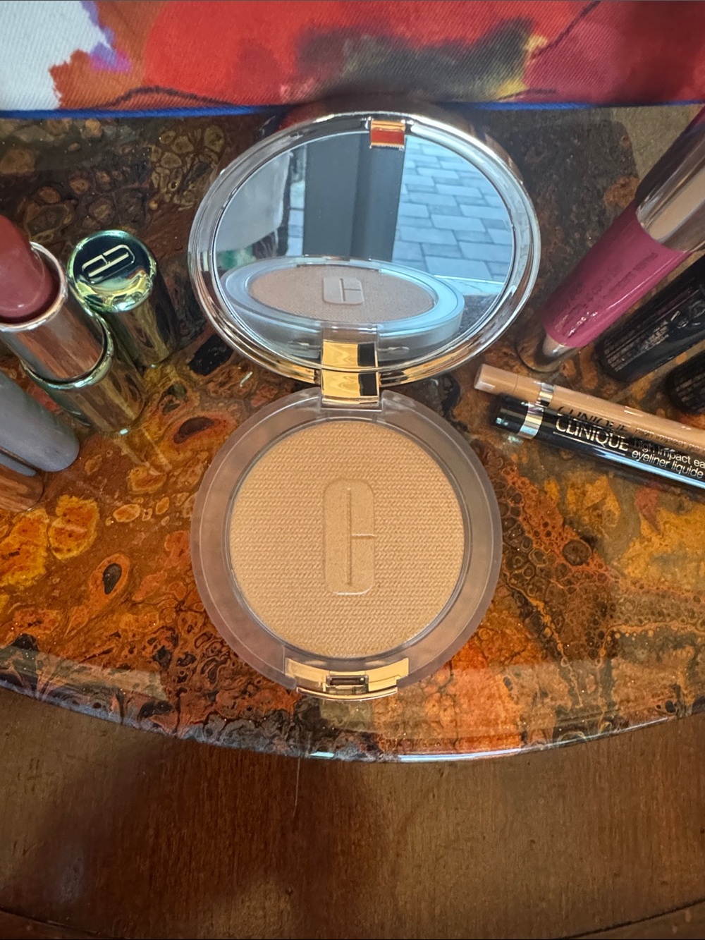 Clinique 11 Piece Makeup Set - Picture 3 of 12